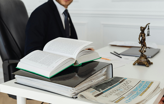 David Davis Lawyer - Serves on the Board of Directors
